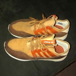 Men’s adidas “scarecrow” sneakers limited edition